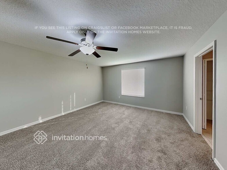 Building Photo - 1576 Blue Rose Dr