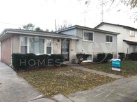 Building Photo - 13329 S Mackinaw Ave