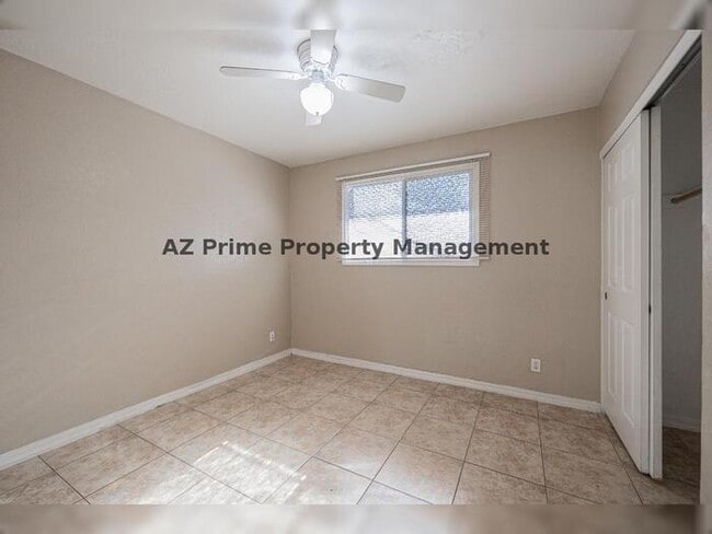 Building Photo - 7101 N 36th Ave