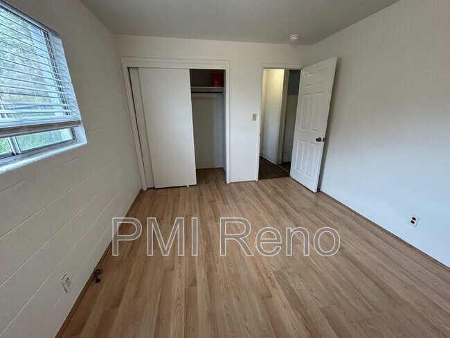 Building Photo - 2075 Patton Dr
