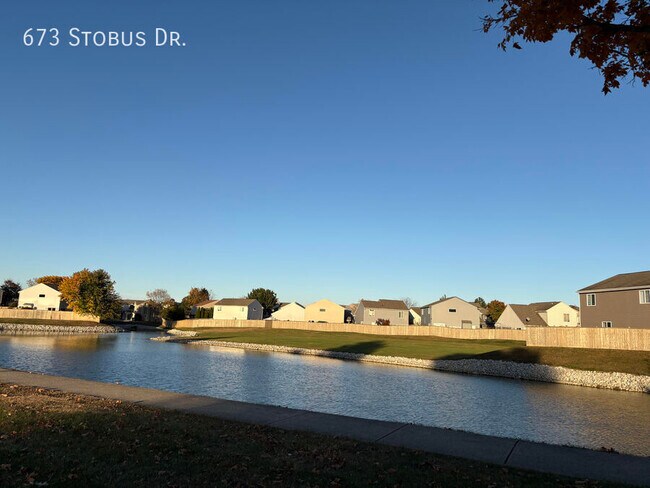 Building Photo - 673 Stobus Dr