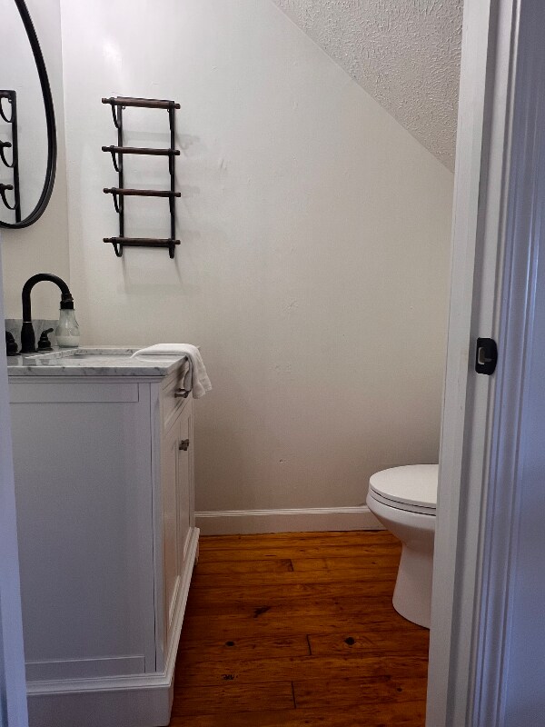 Building Photo - 417 1st St S