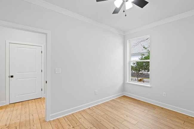 Building Photo - 45 Laurel Oak Ln