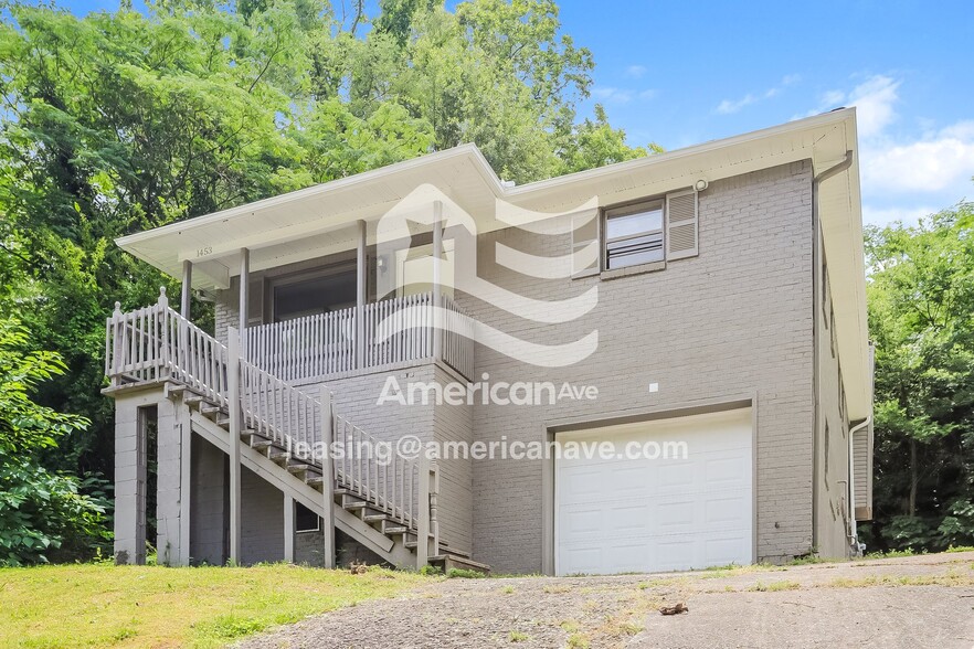 Building Photo - 1453 Park Ave