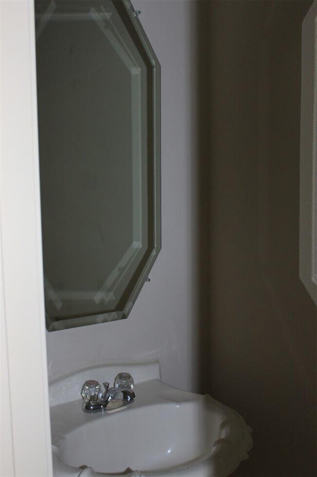 Building Photo - 11700 Raymond C Ewry Ln