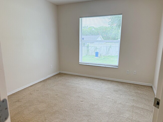 Building Photo - 87 Pine Crse Dr