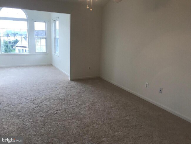 Building Photo - 11613 Amara Pl