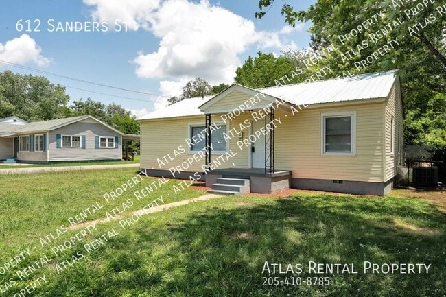 Building Photo - 612 Sanders St