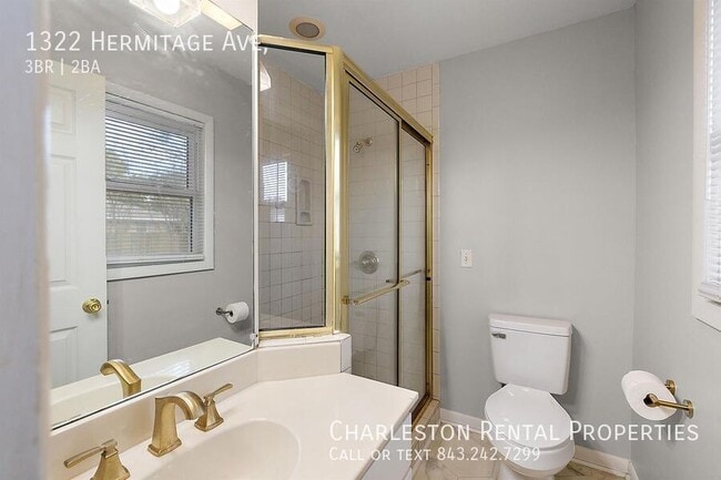 Building Photo - 1322 Hermitage Ave