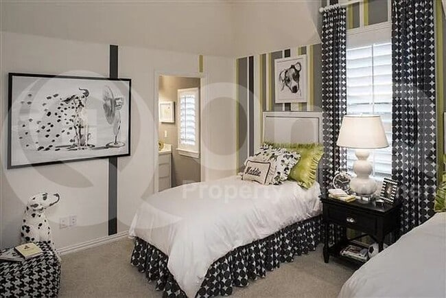 Building Photo - 1208 Damsel Caitlyn Dr