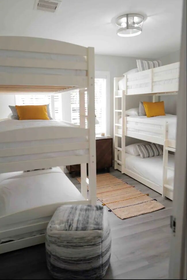 Building Photo - 4312 Avenue O 1/2