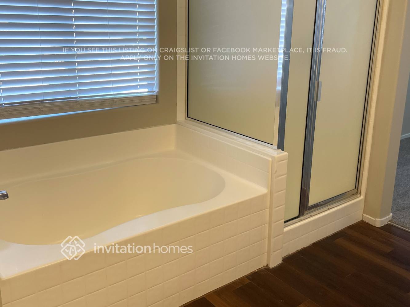 Building Photo - 10410 Morning Drop Ave