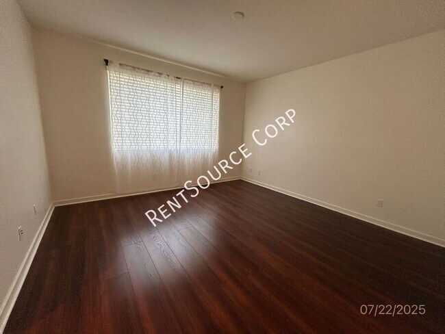 Building Photo - 45051 Marbella St
