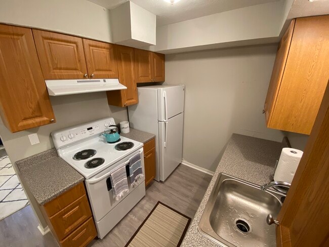 Building Photo - Casa Del Sol Apartments
