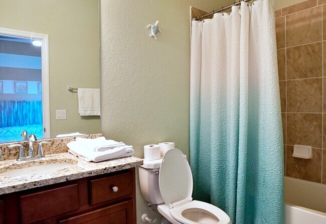 Building Photo - 12948 Broomfield Ln