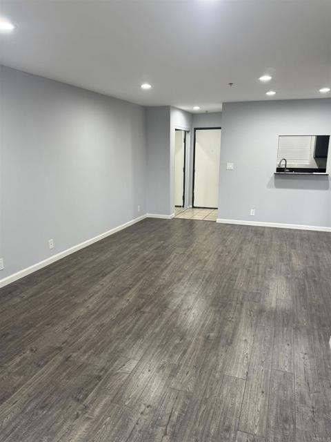 Building Photo - 8722 Burton Way