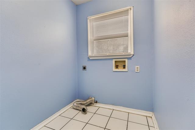 Building Photo - 4022 Baker Ave