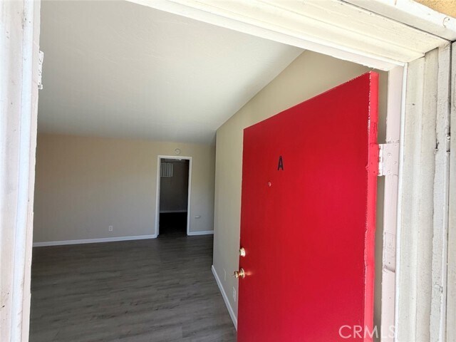Building Photo - 316 N San Gabriel Ave