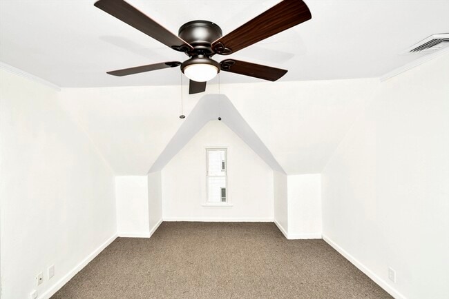 Building Photo - 37 Wilbur St