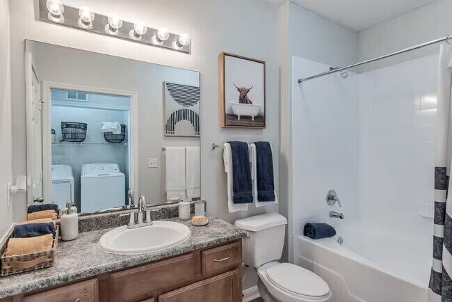 Building Photo - Comfort, Style & Value!