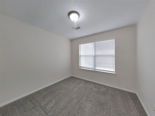 Building Photo - 2906 Crescent Bend Rd