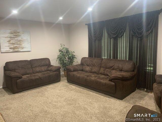 Building Photo - 994 Bunker Hill Ave