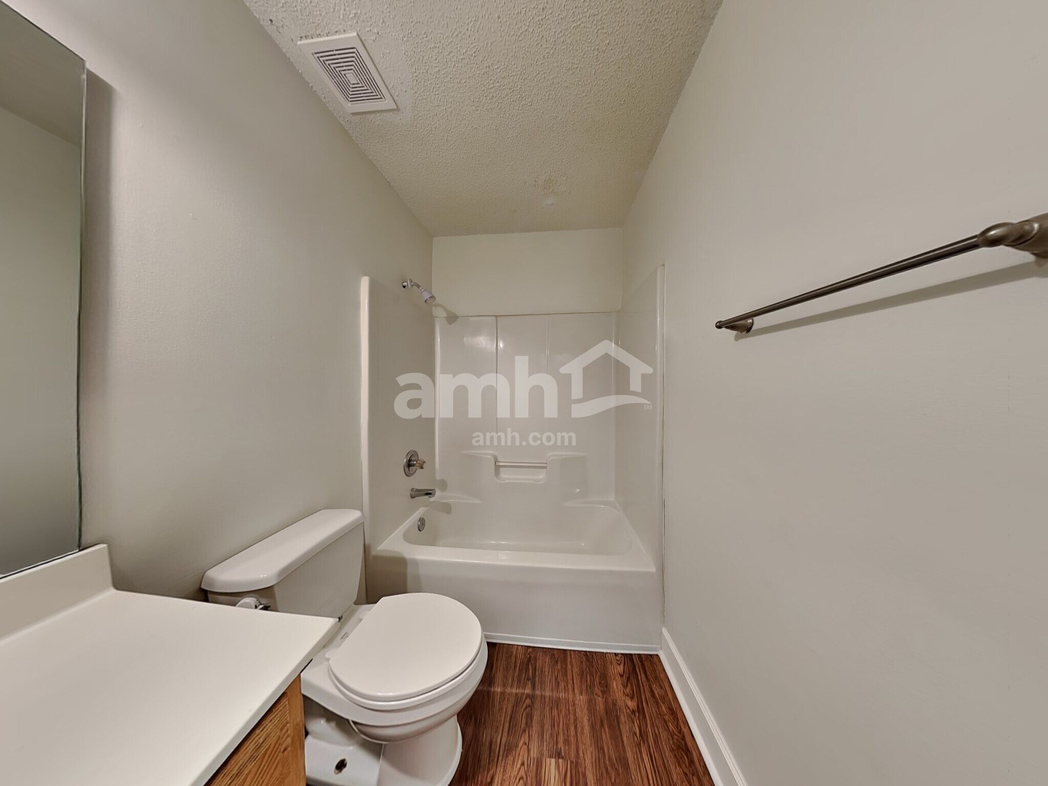 Building Photo - 207 Riesling Way