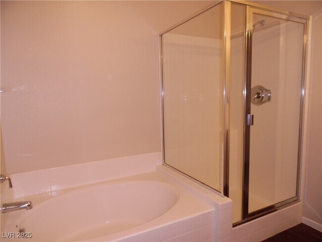 Building Photo - 6371 Thunder Gulch Ave