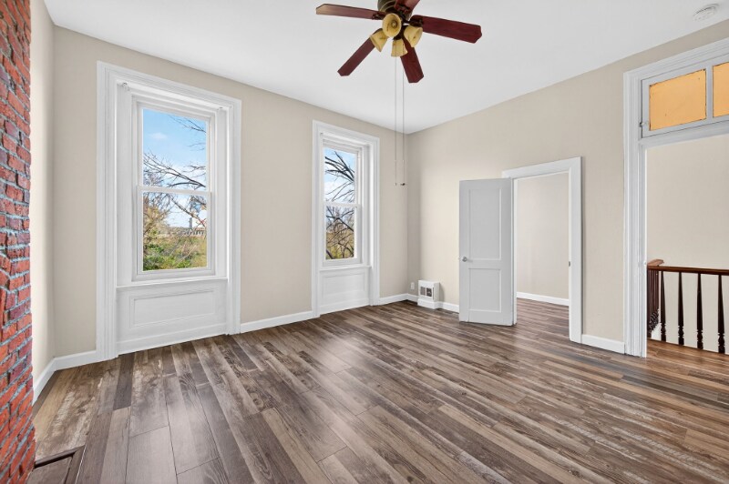 Building Photo - 2710 Geyer Ave