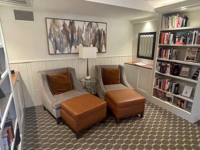 Building Photo - 130 Pearl St