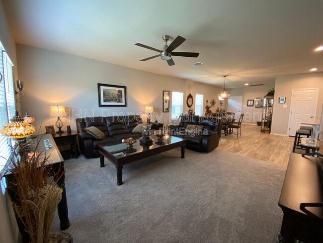 Building Photo - 4619 Heathers Star St