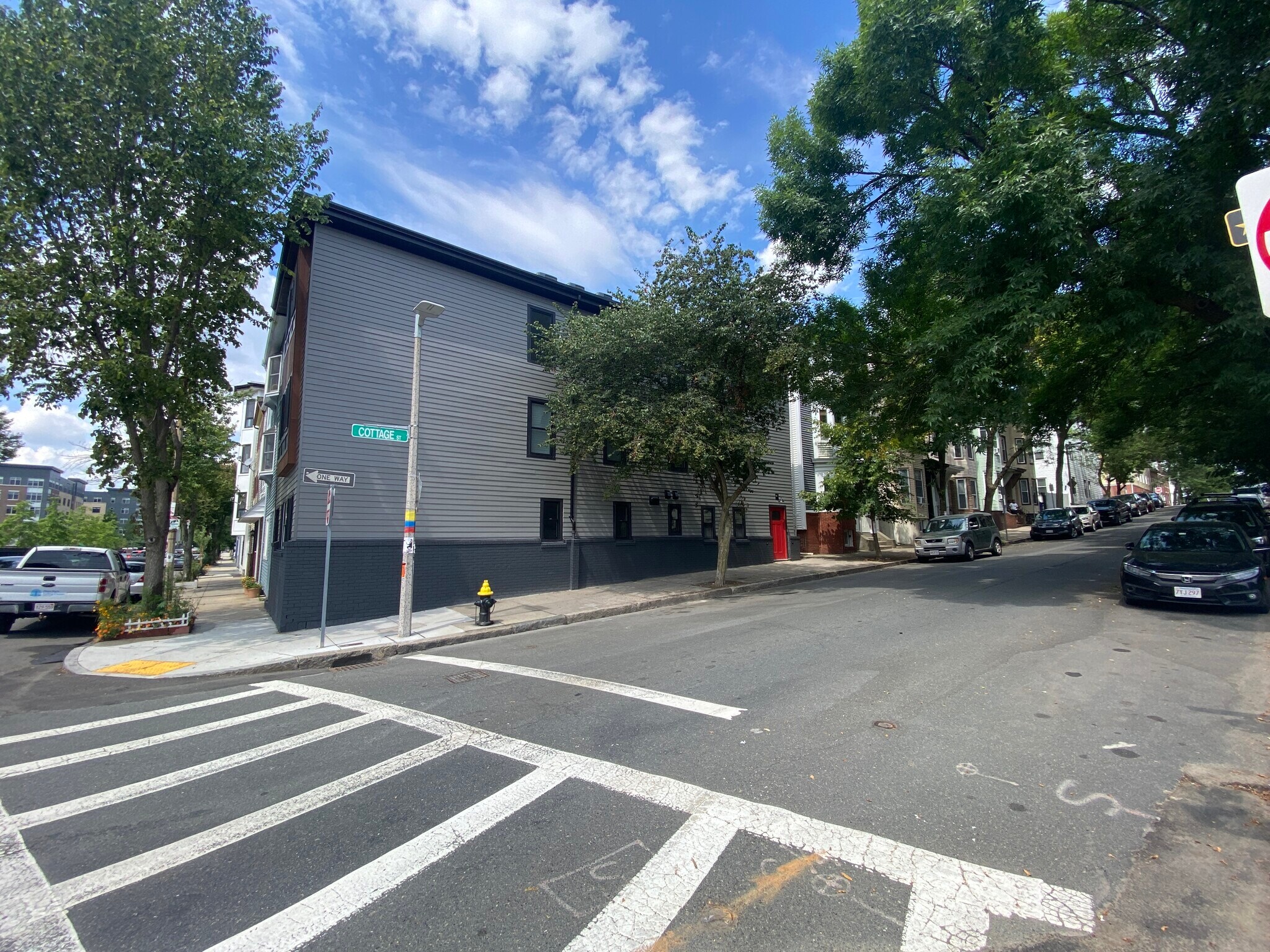 Building Photo - 110 Marginal St