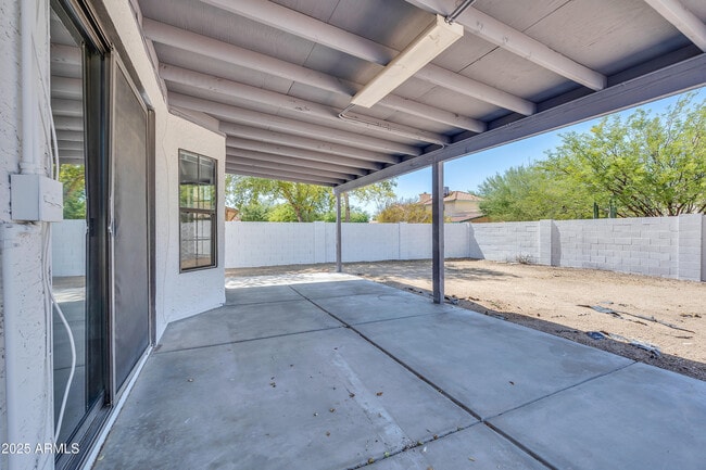 Building Photo - 5302 W Cheryl Dr