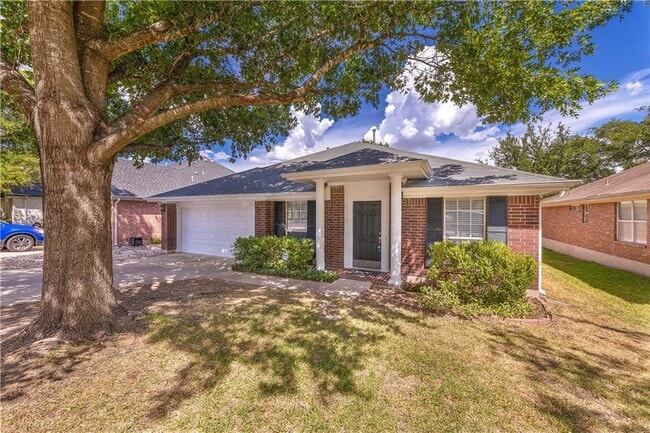 Building Photo - 8309 Edgemoor Pl