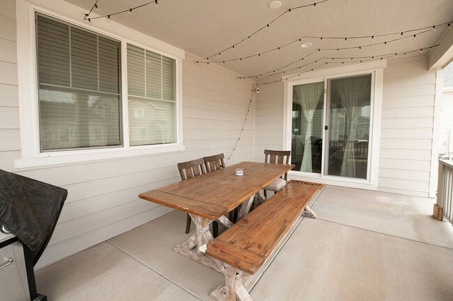 Building Photo - FURNISHED/PARTIALLY FURNISHED NEW HOME | 5...