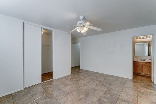 Building Photo - COMING SOON! Spacious 3 Bed 2 Bath home in the Estrella Neighborhood