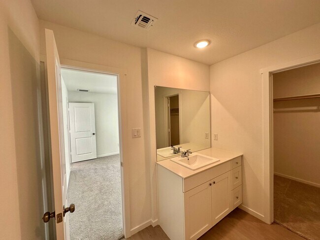 Building Photo - New Construction! Four Bedroom in Overlook - Frenship ISD!