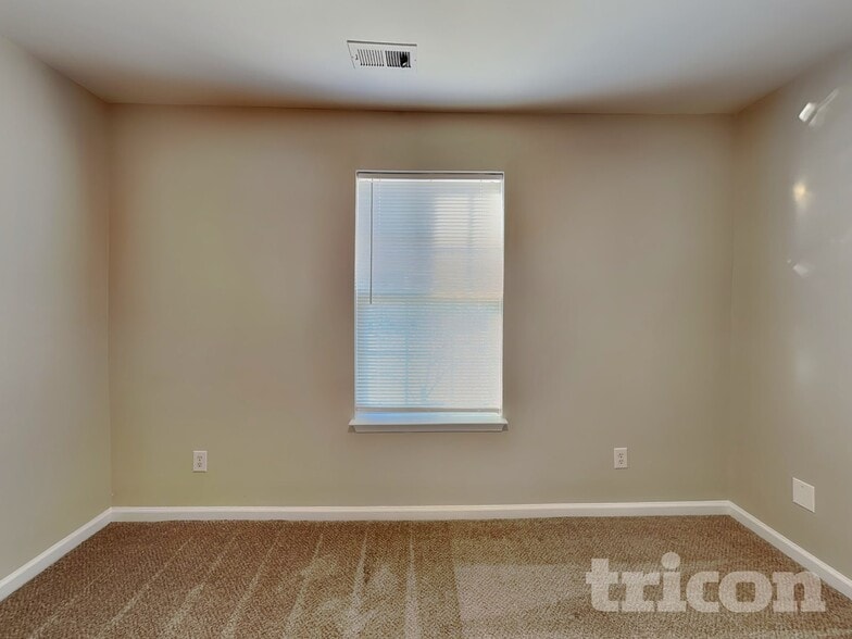 Building Photo - 3673 Watkins Ridge Ct