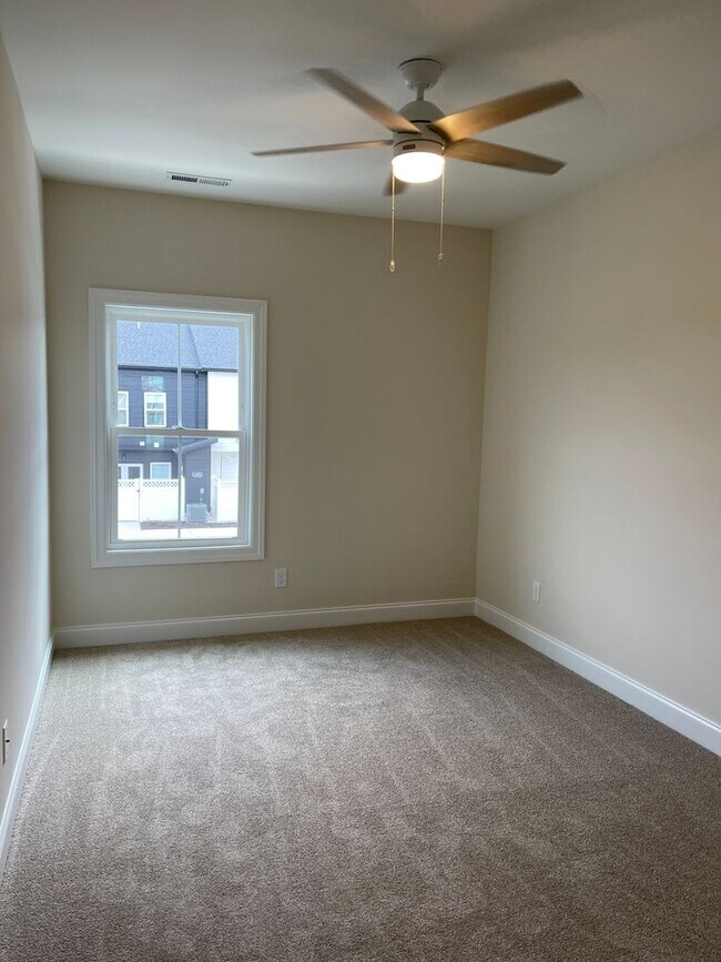 Building Photo - Hidden River Estates - Cason Area