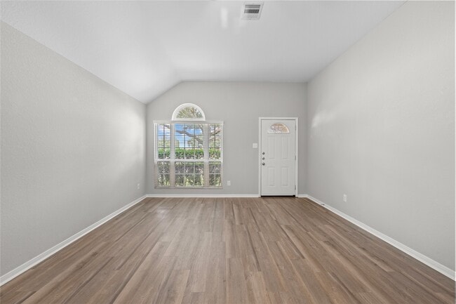 Building Photo - 14423 Idylwild Wood Way