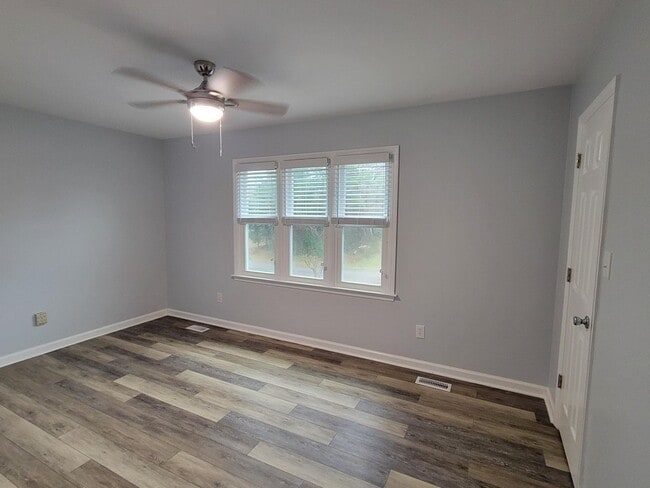 Building Photo - 304 Osprey Ridge Dr