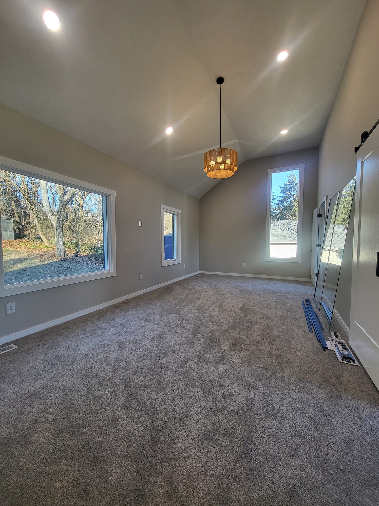 Building Photo - 9755 Grosick Rd