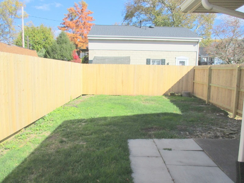 Building Photo - 538 State St