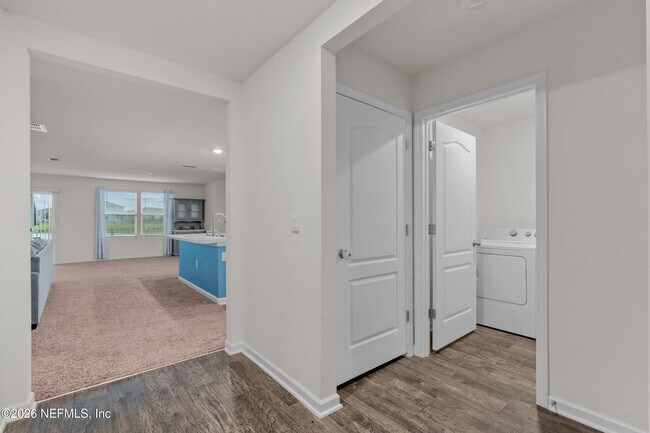 Building Photo - 3479 Lawton Pl