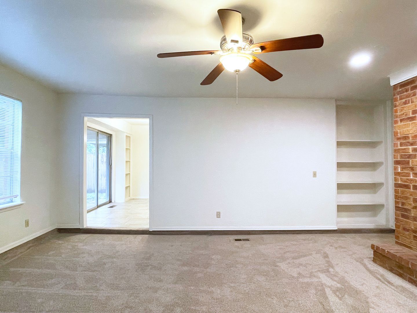 Building Photo - 10512 Harvest Moon Ave