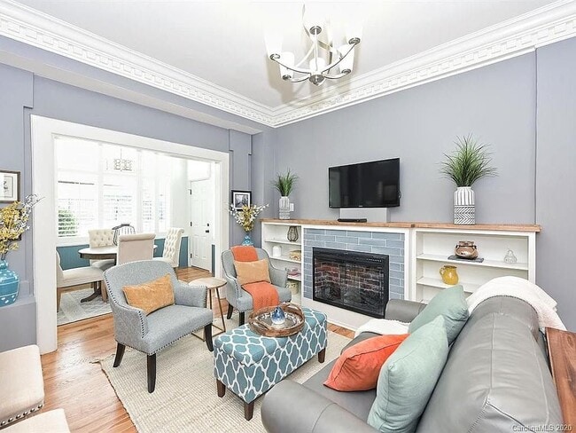 Building Photo - 2501 Roswell Ave