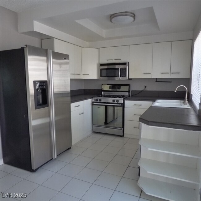 Building Photo - 4770 S Topaz St