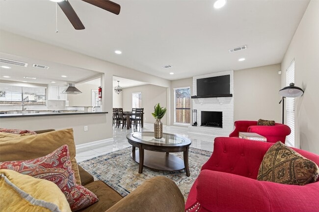 Building Photo - 23418 Briarcreek Blvd