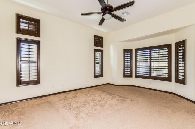 Building Photo - 3806 E Sunstream Way