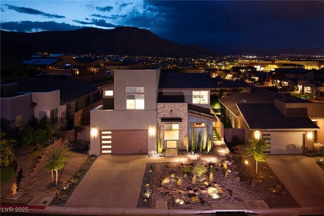 Building Photo - 7077 LaGrange Point St